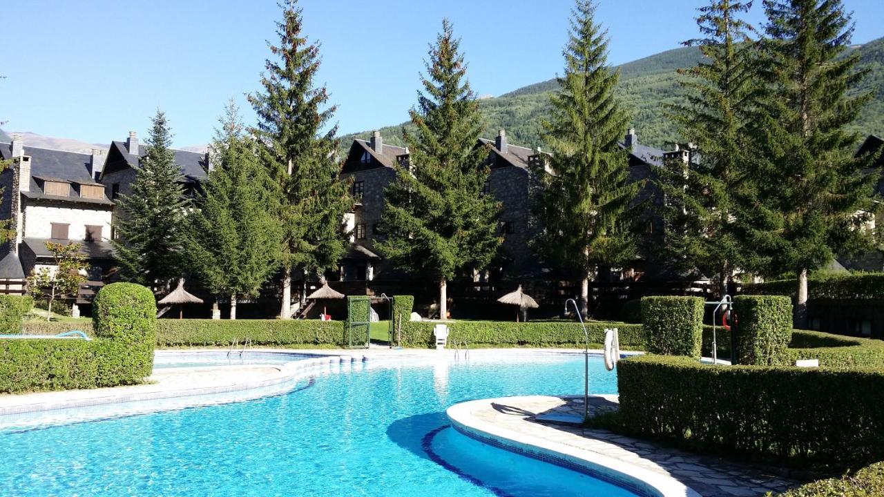 Inmocyma Residencial Linsoles-Valle De Benasque Eksteriør billede