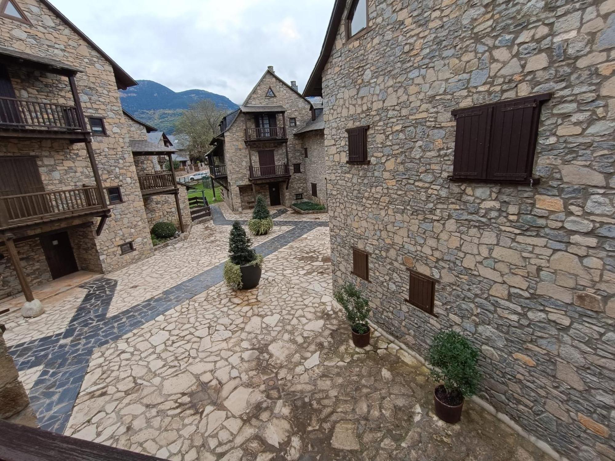 Inmocyma Residencial Linsoles-Valle De Benasque Eksteriør billede